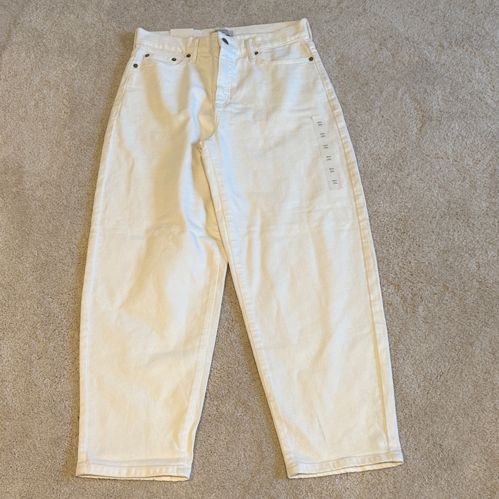 Banana Republic Factory Women's White Barrel Jeans